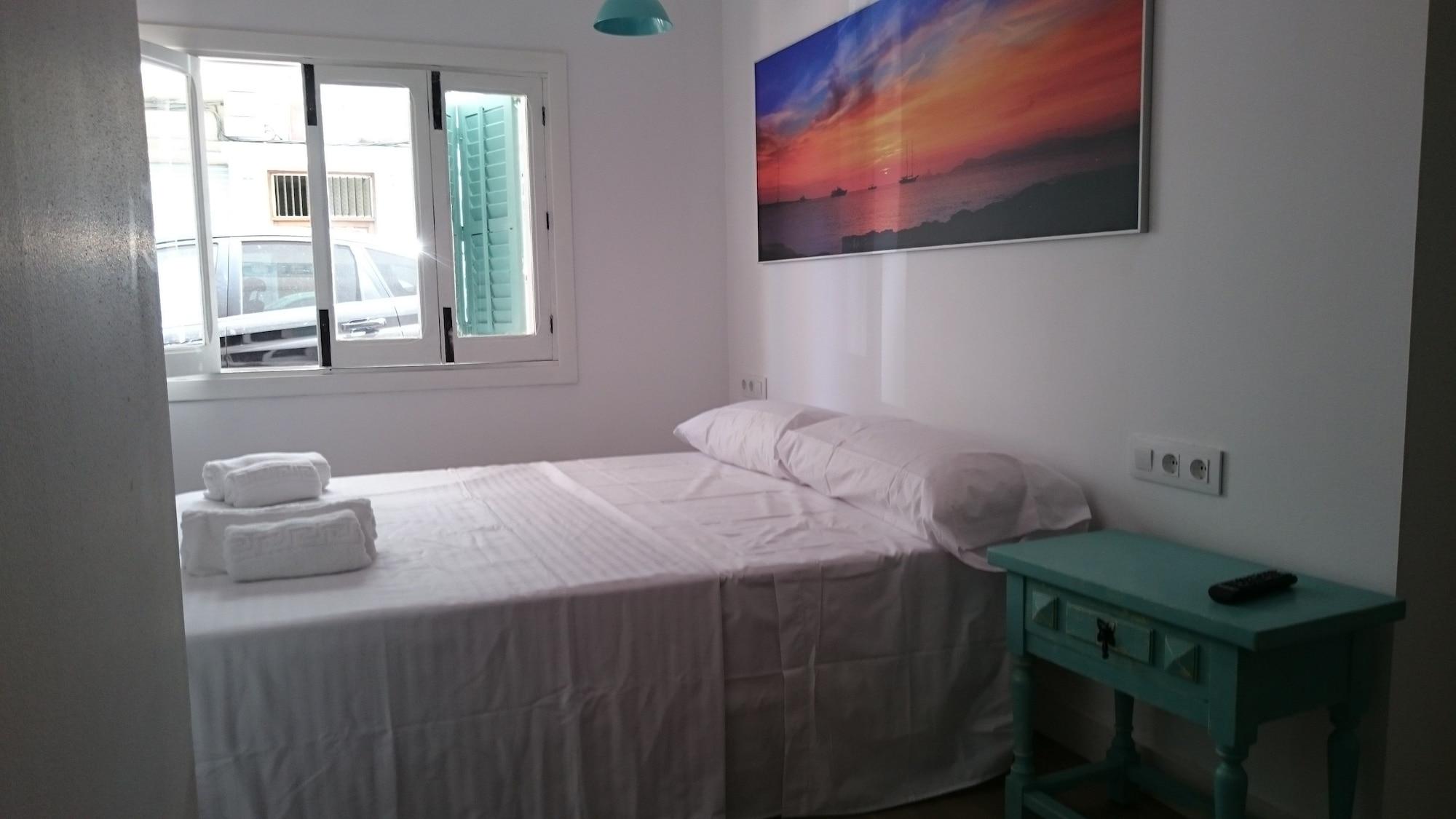 Pensjonat Sunset Ibiza 2*